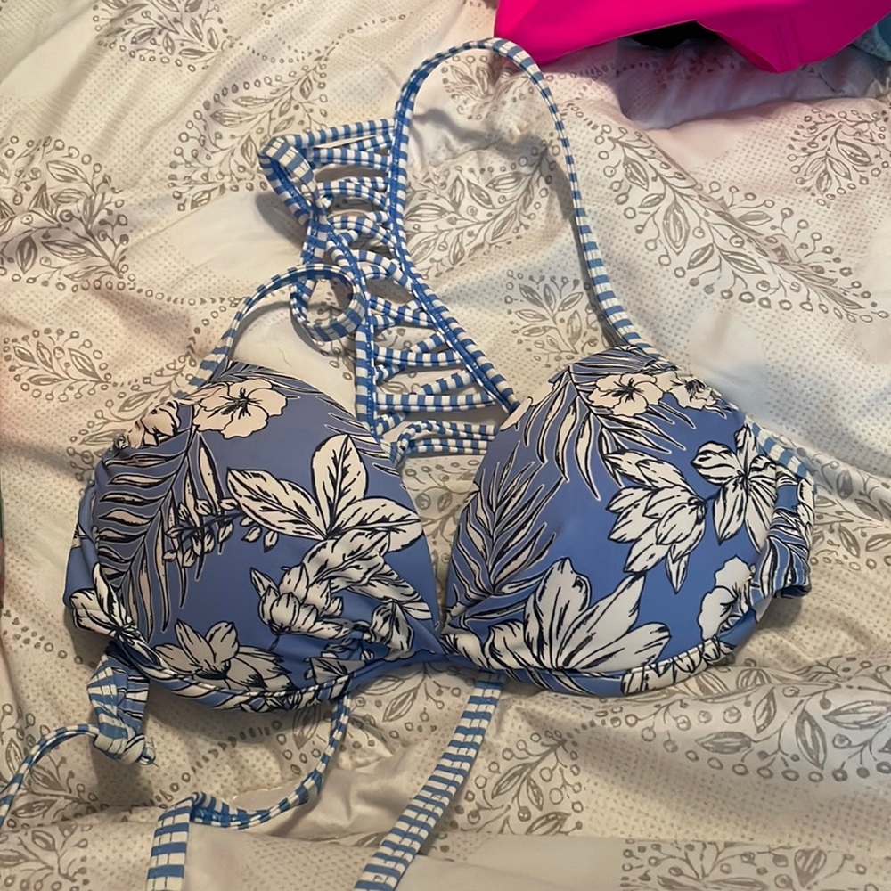 Bathing suit top & bottom